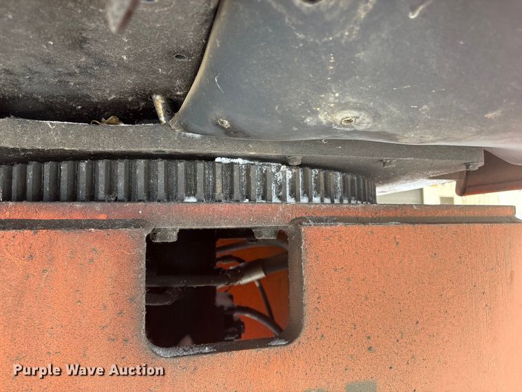 image for item DT6485 2013 JLG 600S boom lift