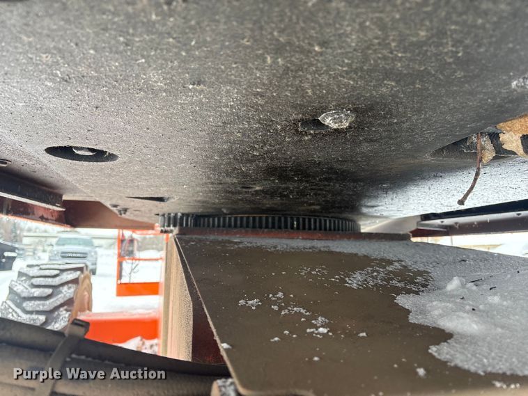 image for item DT6485 2013 JLG 600S boom lift