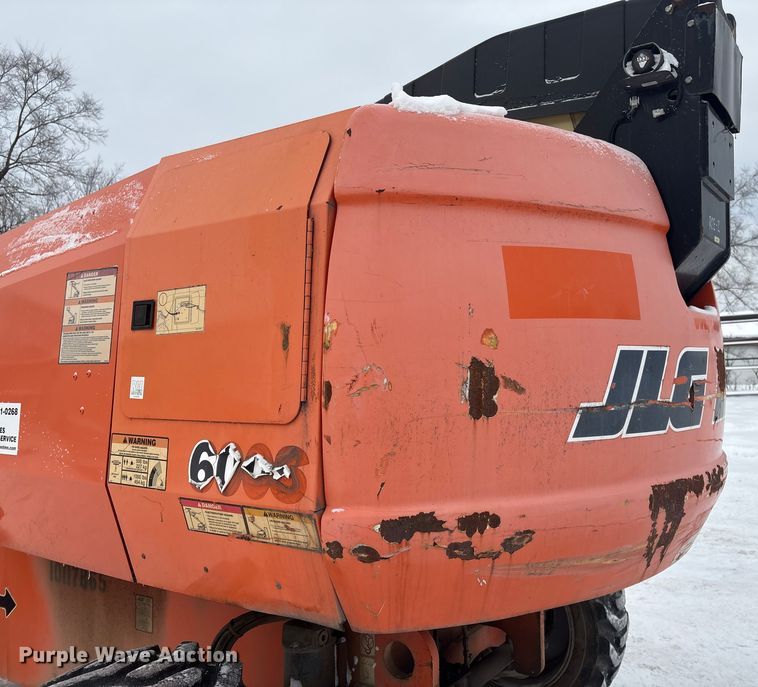 image for item DT6485 2013 JLG 600S boom lift