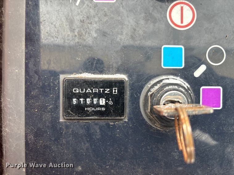 image for item DT6485 2013 JLG 600S boom lift