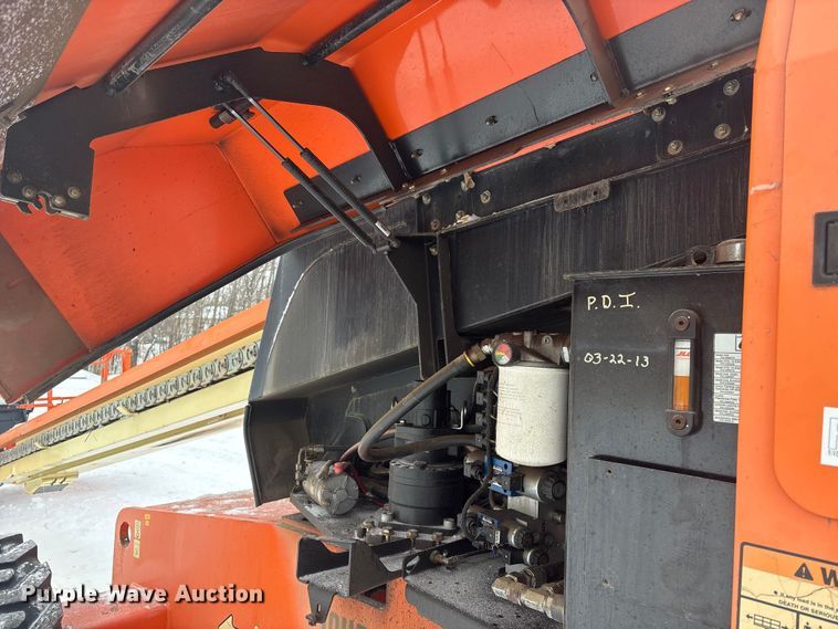 image for item DT6485 2013 JLG 600S boom lift