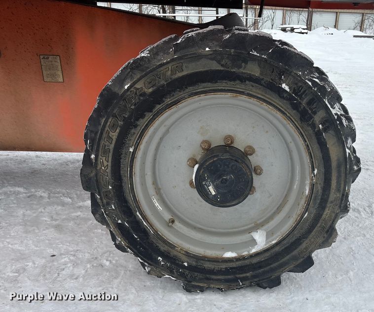 image for item DT6485 2013 JLG 600S boom lift