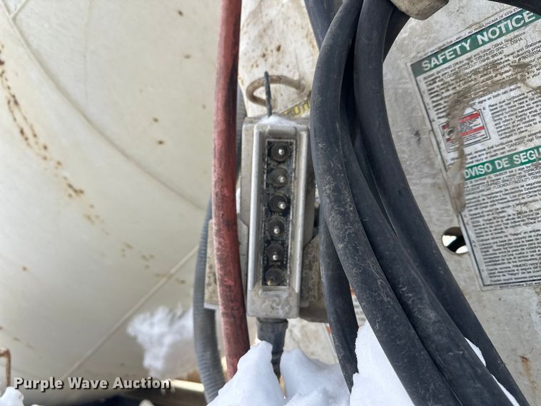 image for item DT6491 2004 International 5500i ready mix truck