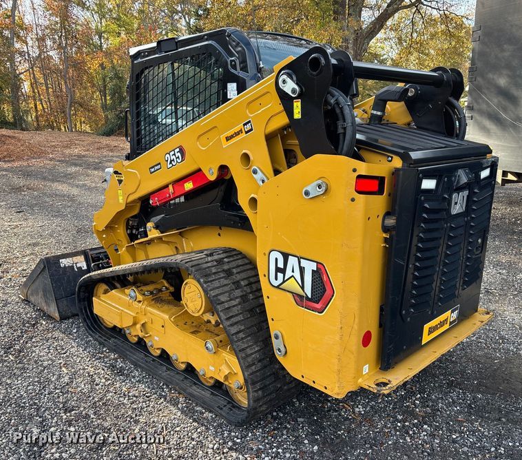 image for item DU0251 2025 Caterpillar 255 tracked skid steer loader
