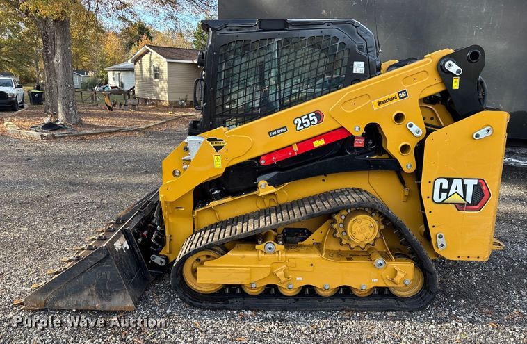 image for item DU0251 2025 Caterpillar 255 tracked skid steer loader