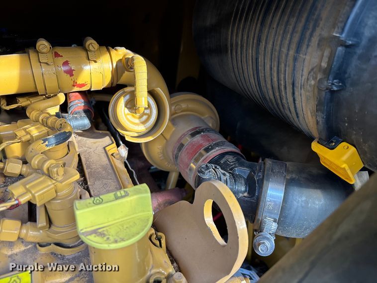 image for item DU0251 2025 Caterpillar 255 tracked skid steer loader