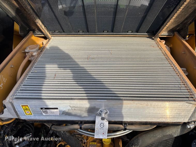 image for item DU0251 2025 Caterpillar 255 tracked skid steer loader