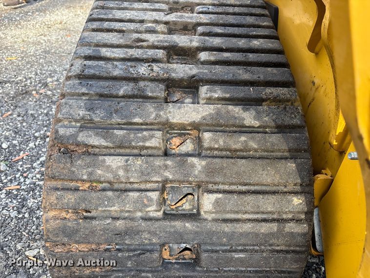 image for item DU0251 2025 Caterpillar 255 tracked skid steer loader