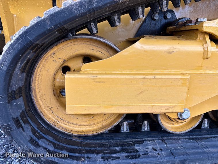 image for item DU0251 2025 Caterpillar 255 tracked skid steer loader