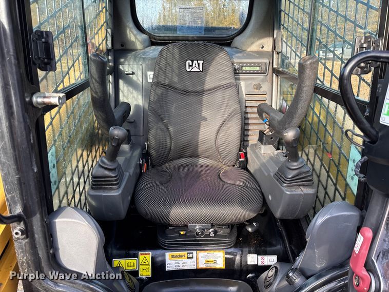 image for item DU0252 2023 Caterpillar 259D3 tracked skid steer loader