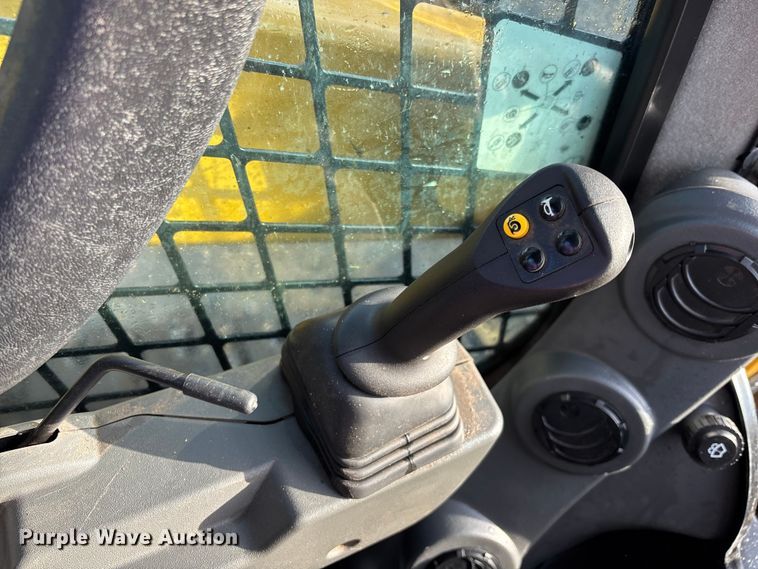 image for item DU0252 2023 Caterpillar 259D3 tracked skid steer loader