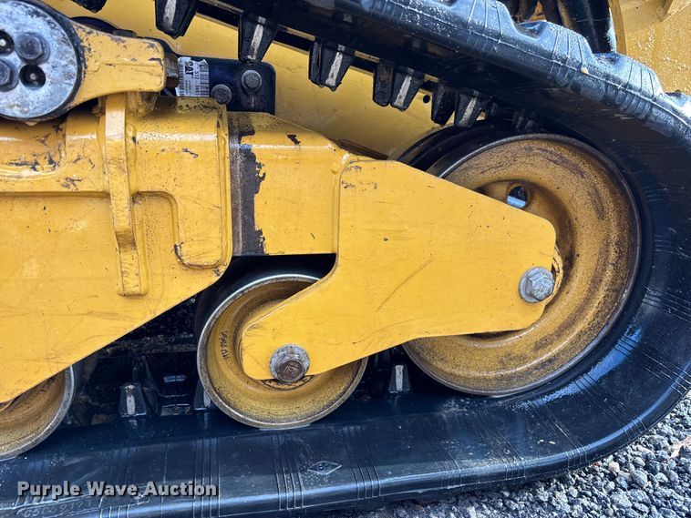 image for item DU0252 2023 Caterpillar 259D3 tracked skid steer loader