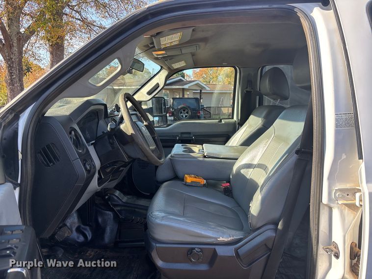 image for item DU0254 2014 Ford F550 dump flatbed truck