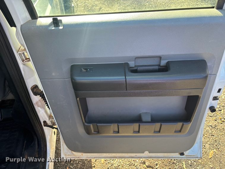 image for item DU0254 2014 Ford F550 dump flatbed truck