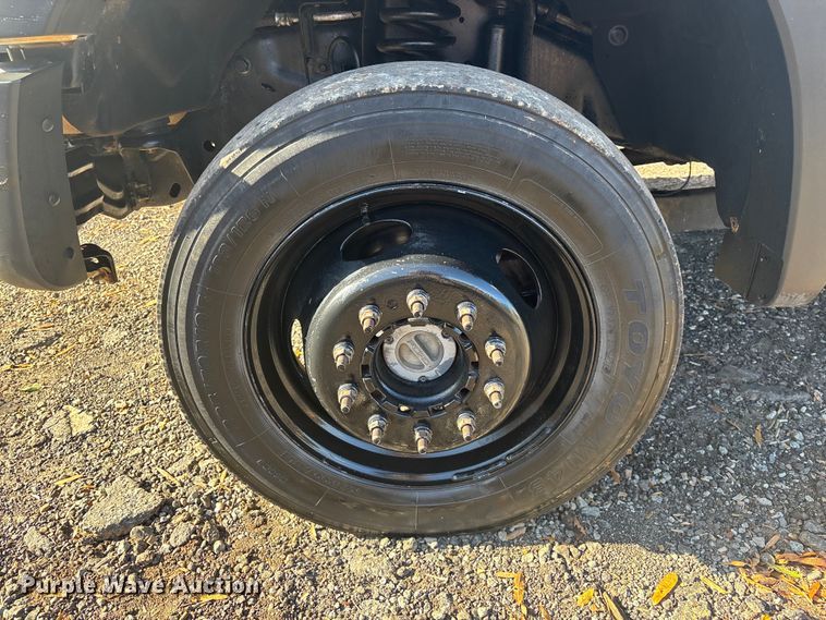 image for item DU0254 2014 Ford F550 dump flatbed truck