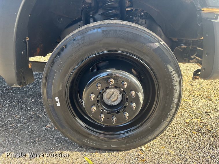 image for item DU0254 2014 Ford F550 dump flatbed truck