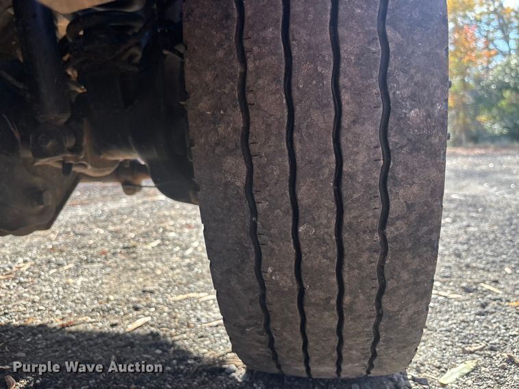 image for item DU0254 2014 Ford F550 dump flatbed truck