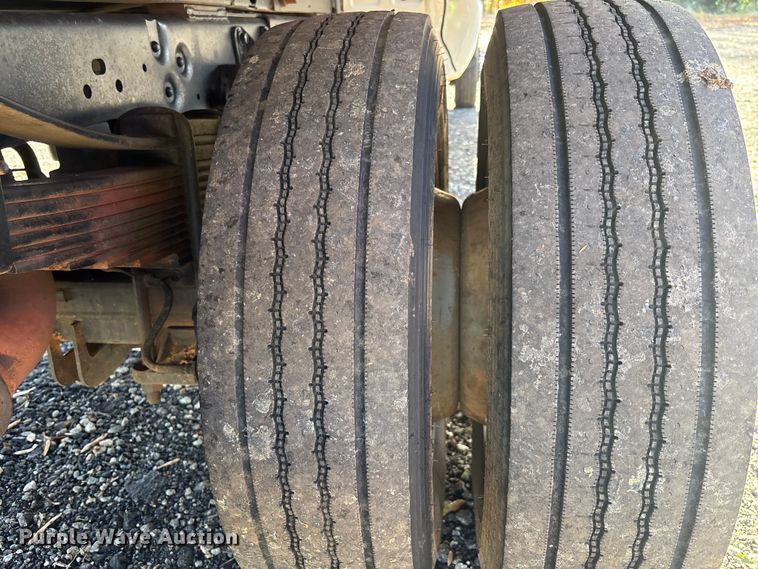 image for item DU0254 2014 Ford F550 dump flatbed truck