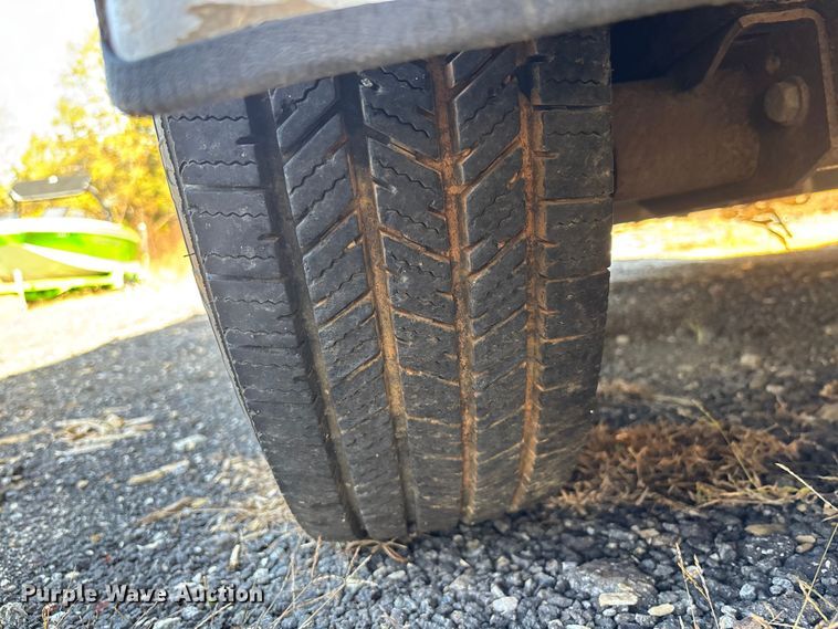 image for item DU0255 2008 Shadow horse trailer