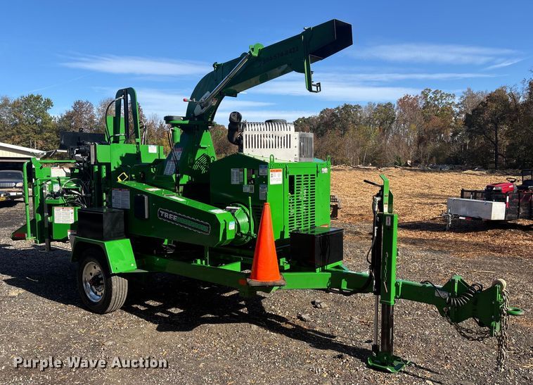 image for item DU0256 2025 Bandit 19XPC wood chipper