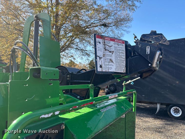 image for item DU0256 2025 Bandit 19XPC wood chipper