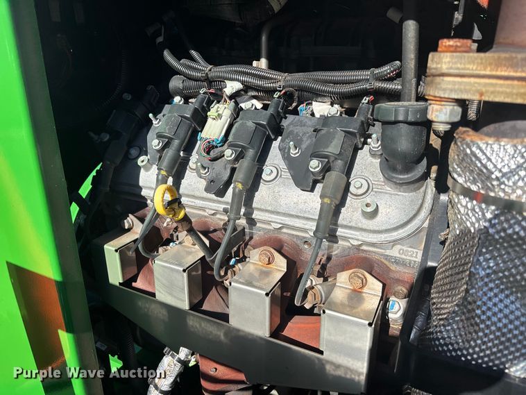 image for item DU0256 2025 Bandit 19XPC wood chipper