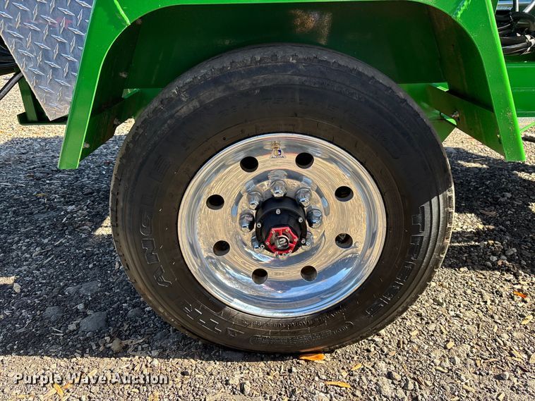 image for item DU0256 2025 Bandit 19XPC wood chipper