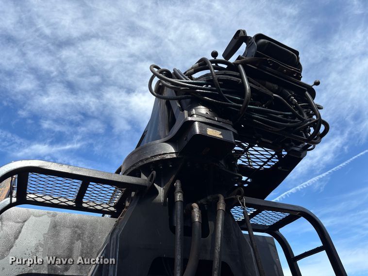 image for item DU0257 2000 Peterbilt 378 grapple crane truck