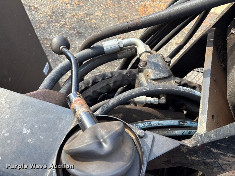 image for item DU0257 2000 Peterbilt 378 grapple crane truck