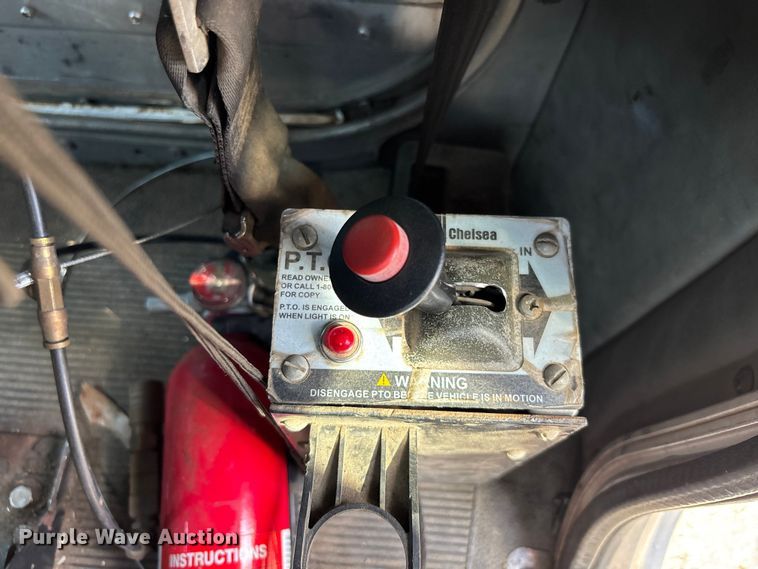 image for item DU0257 2000 Peterbilt 378 grapple crane truck