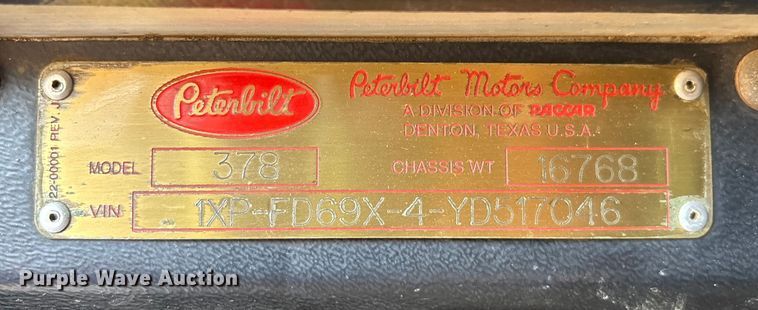 image for item DU0257 2000 Peterbilt 378 grapple crane truck