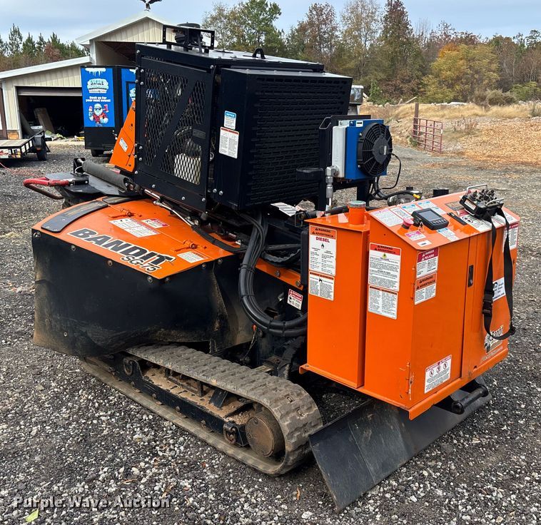 image for item DU0258 2023 Bandit SG-75 stump grinder