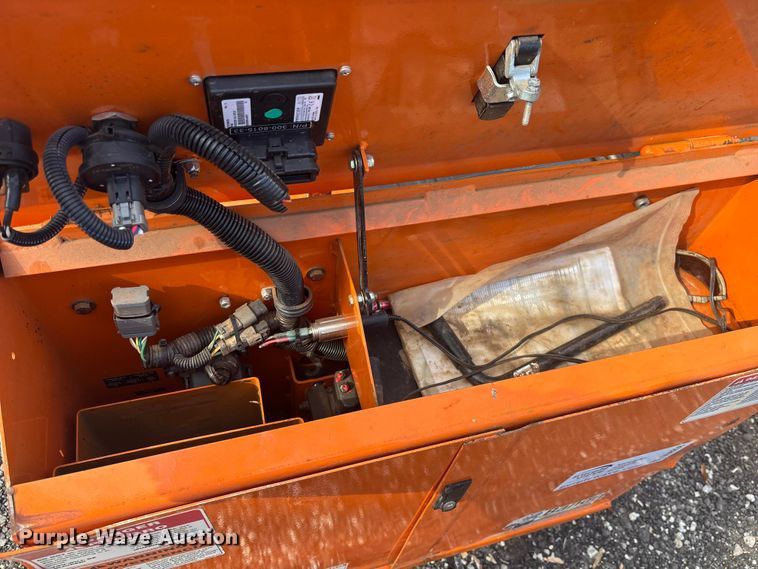 image for item DU0258 2023 Bandit SG-75 stump grinder