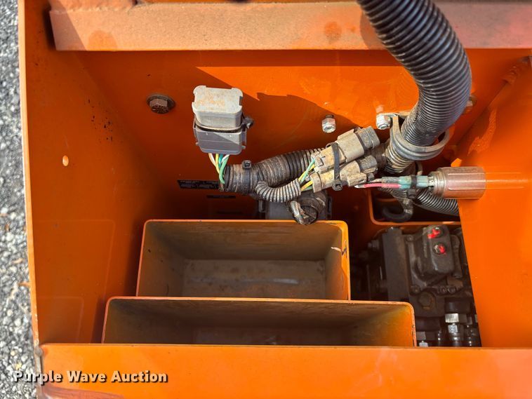 image for item DU0258 2023 Bandit SG-75 stump grinder