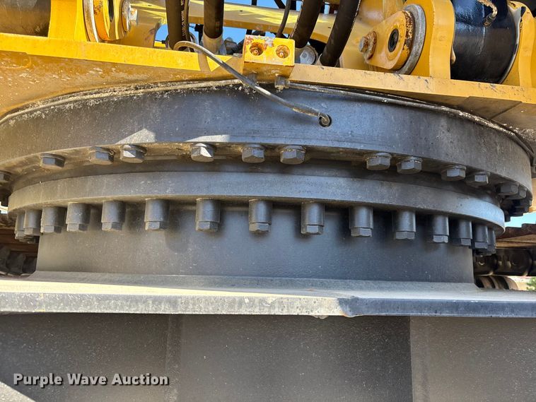 image for item DU0261 2022 Caterpillar 336 excavator