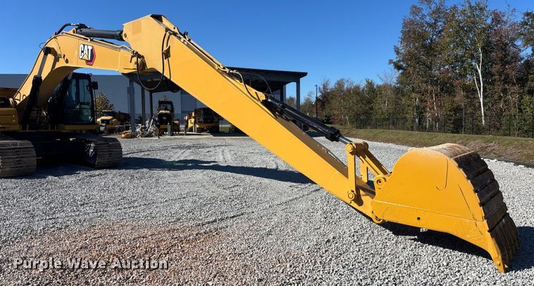 image for item DU0261 2022 Caterpillar 336 excavator