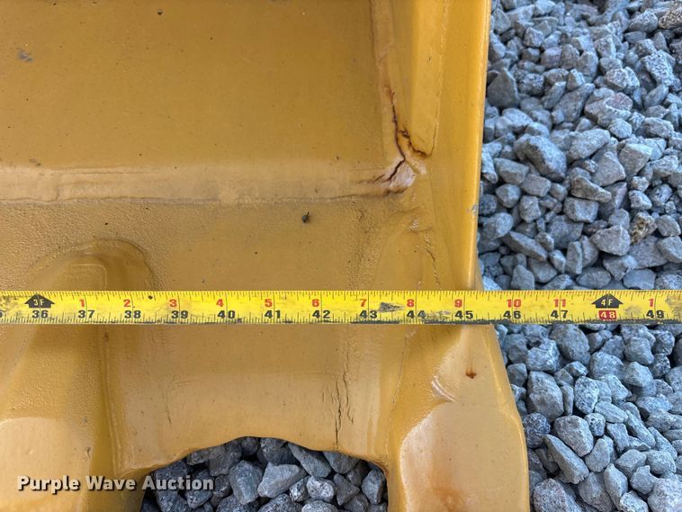 image for item DU0261 2022 Caterpillar 336 excavator