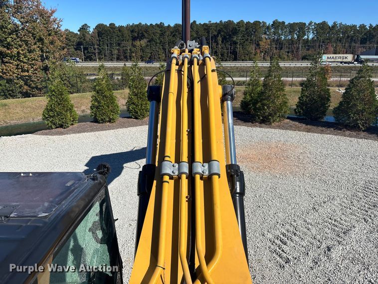 image for item DU0261 2022 Caterpillar 336 excavator