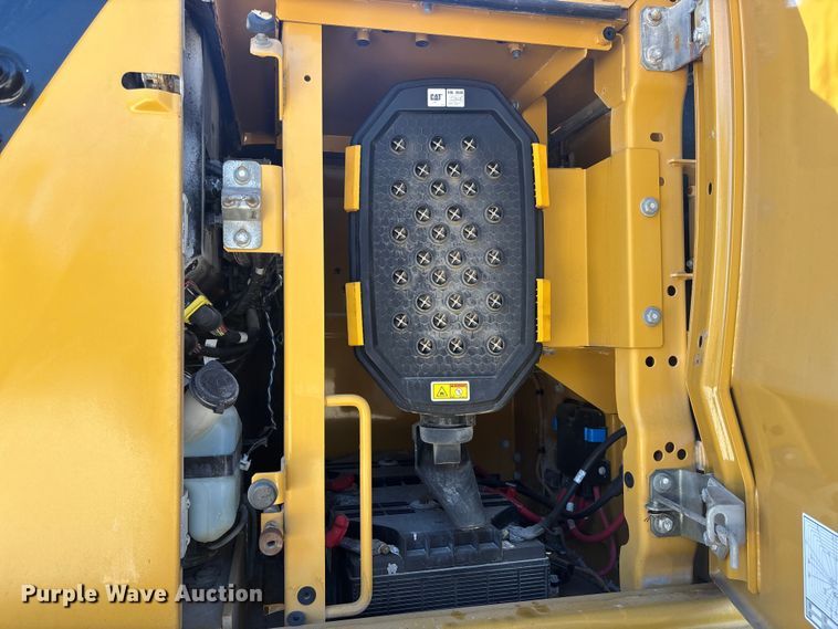 image for item DU0261 2022 Caterpillar 336 excavator