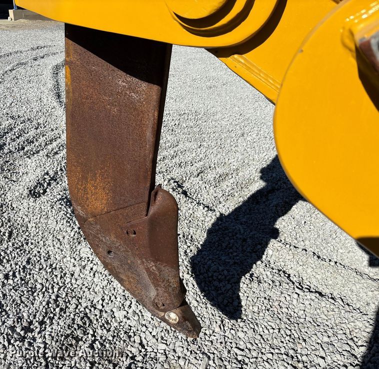 image for item DU0262 2022 Caterpillar D8T dozer