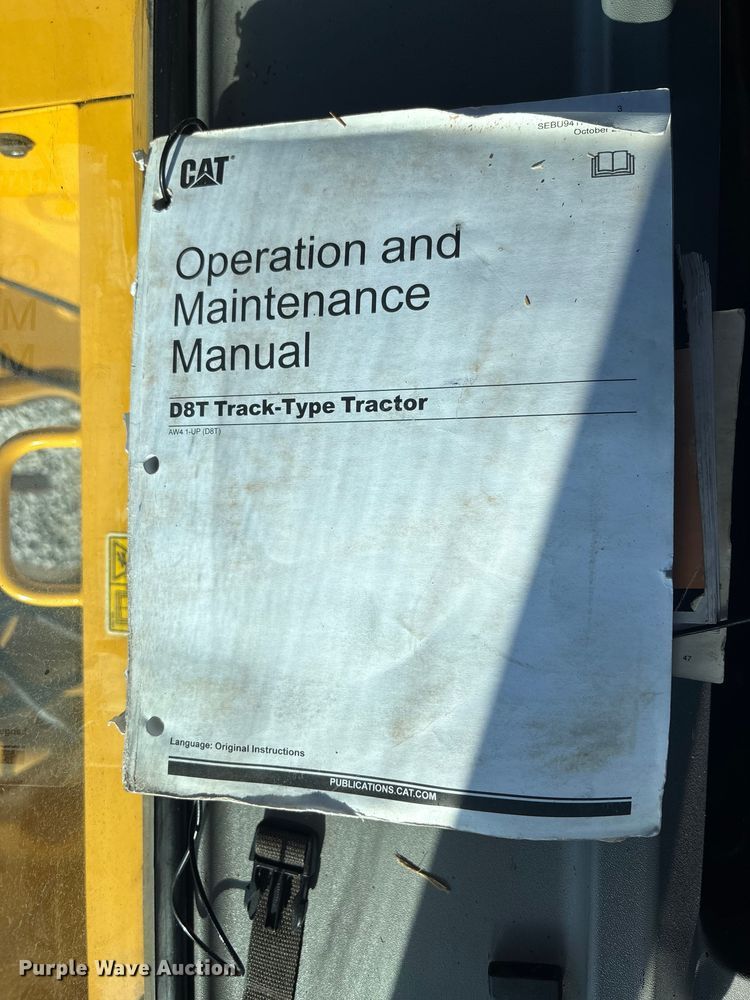 image for item DU0262 2022 Caterpillar D8T dozer