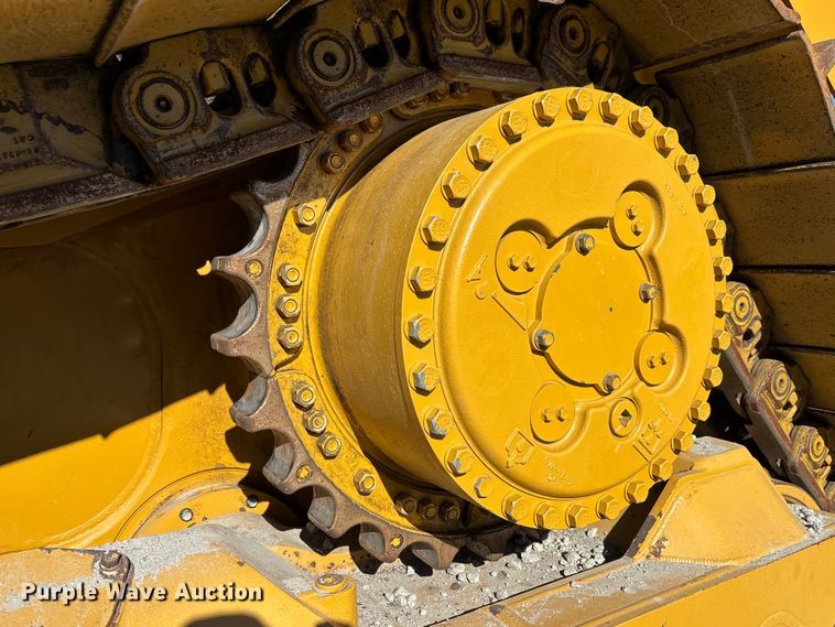 image for item DU0262 2022 Caterpillar D8T dozer