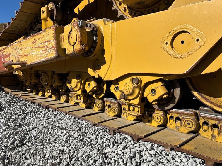 image for item DU0262 2022 Caterpillar D8T dozer