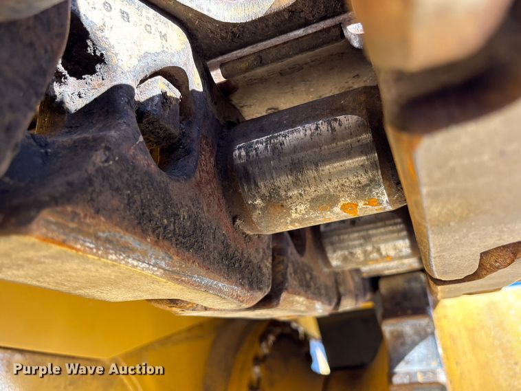 image for item DU0262 2022 Caterpillar D8T dozer