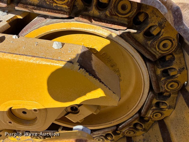image for item DU0262 2022 Caterpillar D8T dozer
