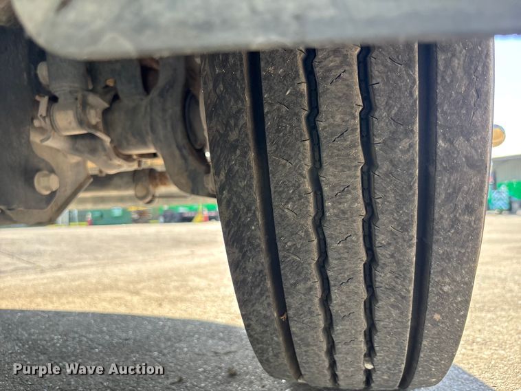 image for item DU0263 2021 Ford F450 Super Duty flatbed truck