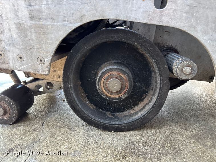 image for item DU0264 (2) Soff-cut concrete saws