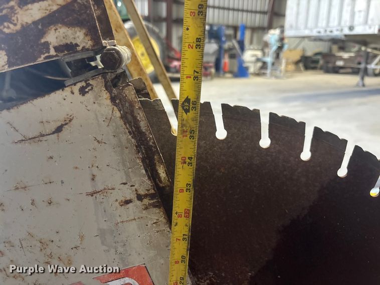 image for item DU0265 EDCO SS36-61D concrete saw