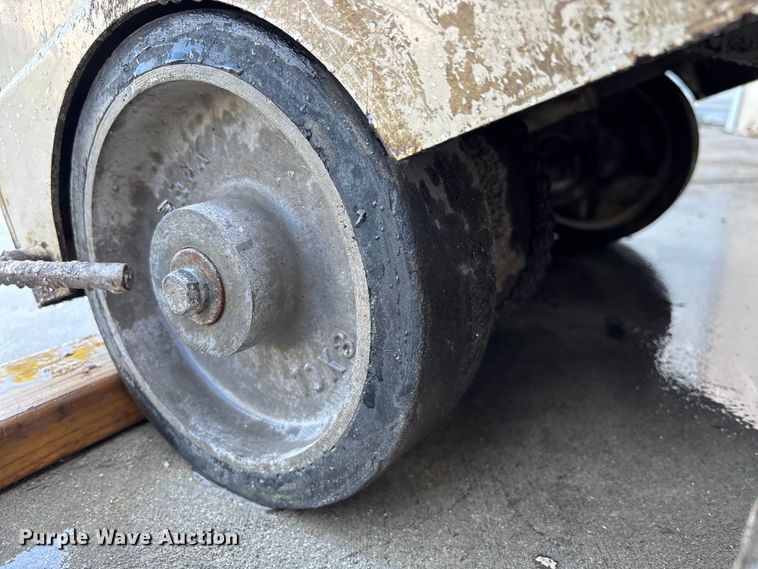 image for item DU0265 EDCO SS36-61D concrete saw