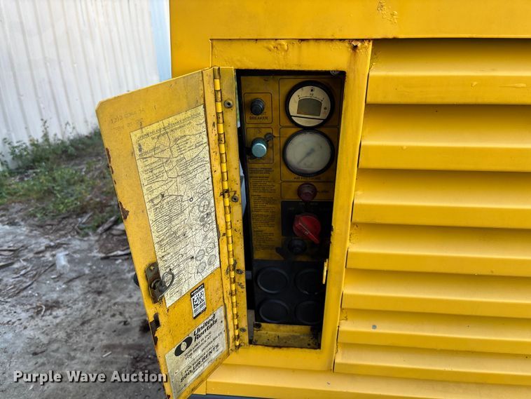 image for item DU0266 2010 Atlas Copco 375 air compressor